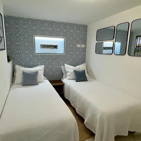 Stylish Steps From The Apartman