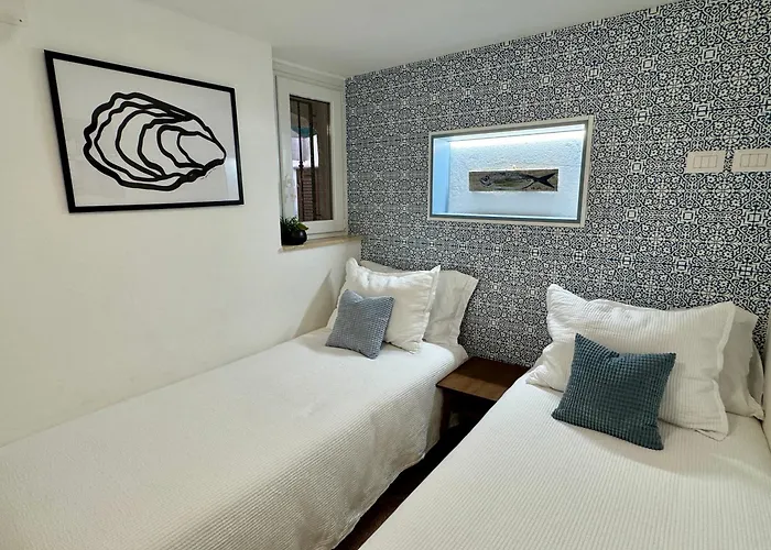 Stylish Steps From The * Чефалу