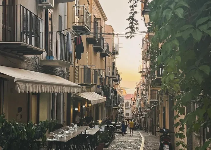 Stylish Steps From The * Cefalù